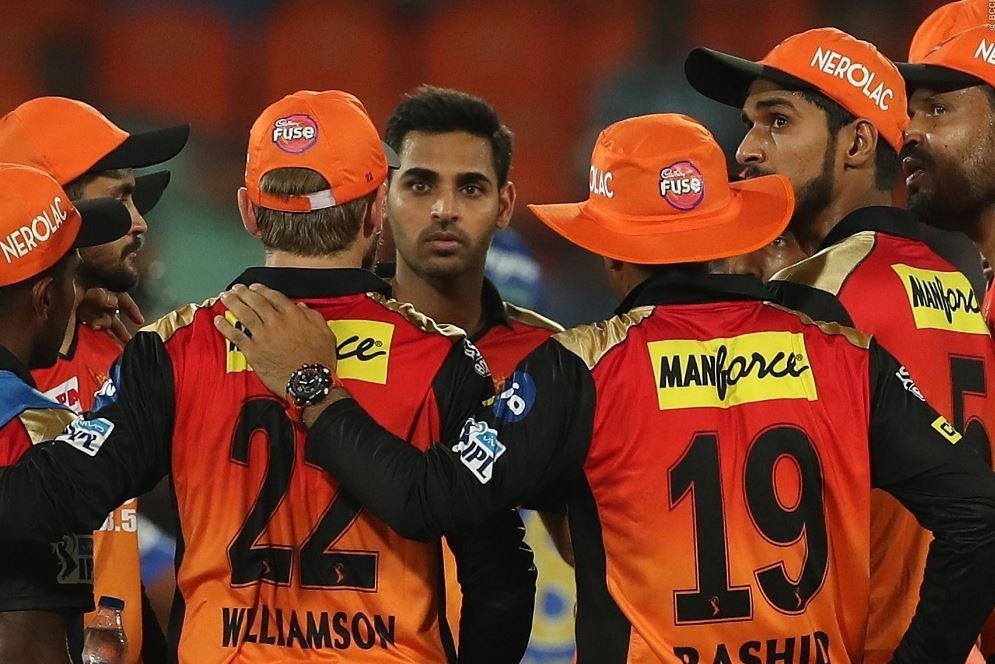 Sunrisers to bowl; Bumrah, Bhuvneshwar sit out due to injuries Sunrisers to bowl; Bumrah, Bhuvneshwar sit out due to injuries