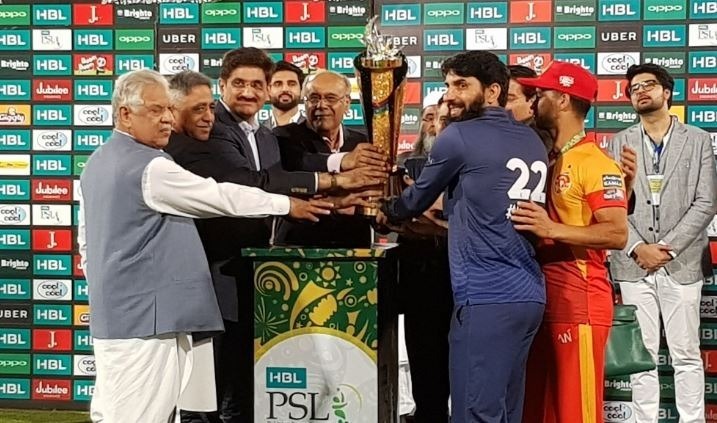 Islamabad United thrash Peshawar Zalmi to reclaim PSL title Islamabad United thrash Peshawar Zalmi to reclaim PSL title